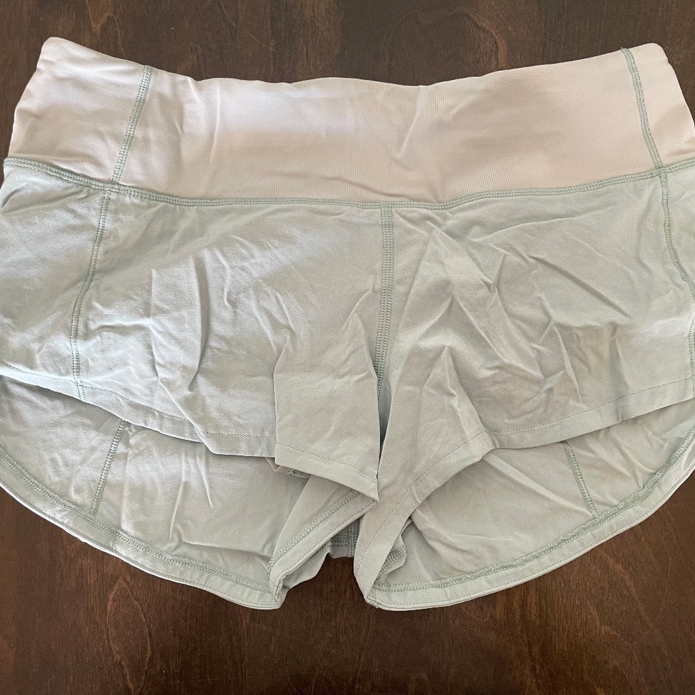 Lululemon Speed Up Low-Rise Shorts 2.5"